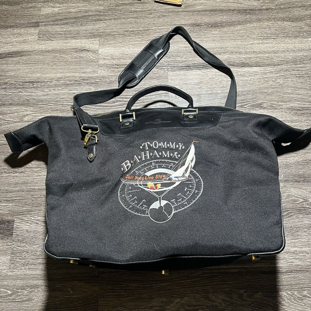 Tommy Bahama Black Duffle Bag Island Hopper SAIL FAST LIVE SLOW Sailboat